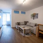 Karastoyanovi\'S Apartment 2